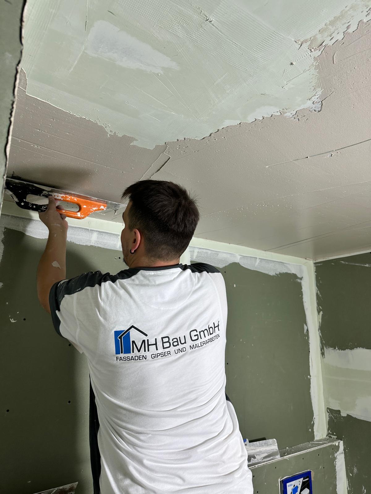 MH Bau Team bei der Arbeit